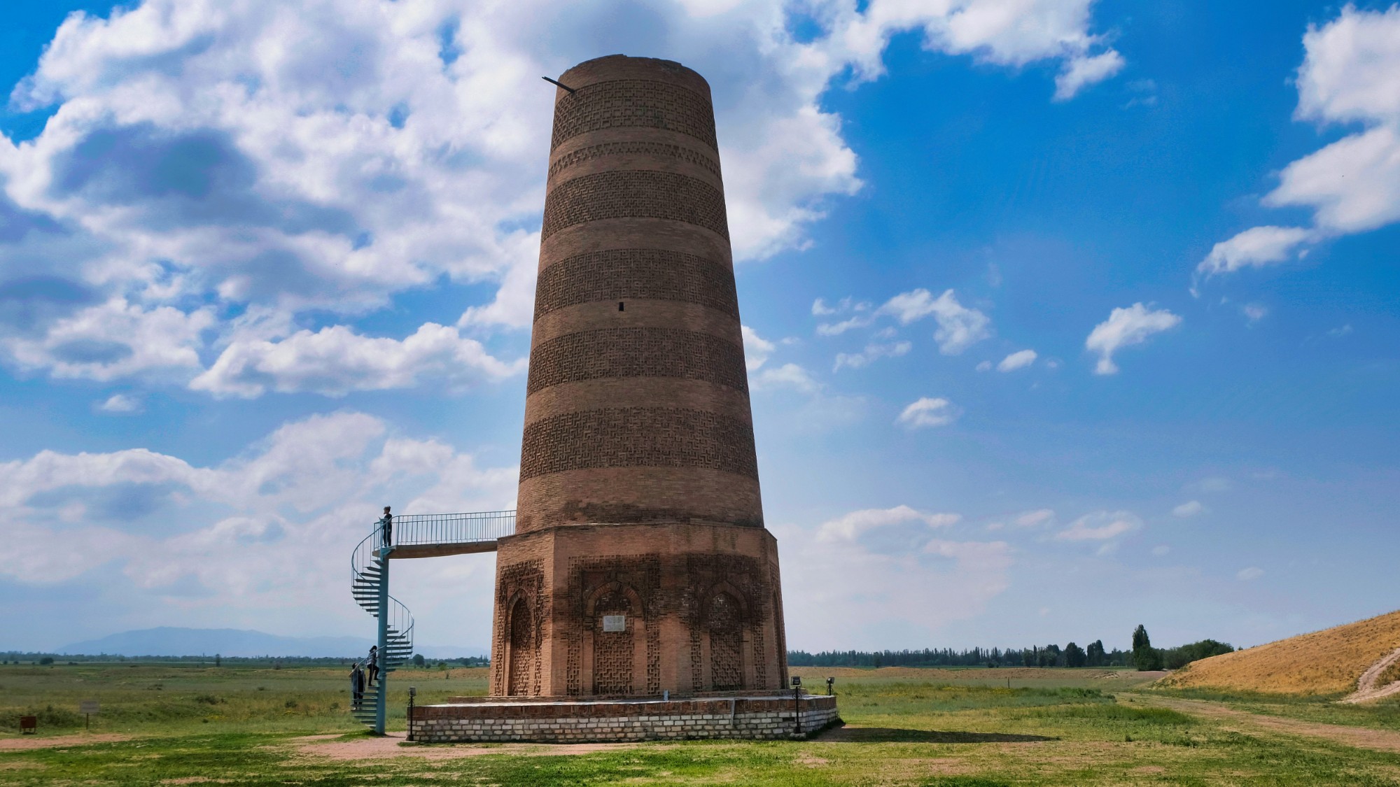 Tour de Burana, minaret historique près de Bichkek
